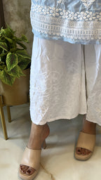 White  Ari work  Plazo