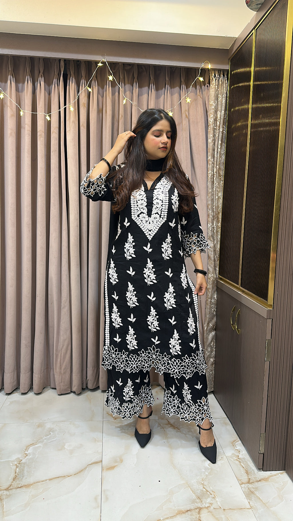 Black Noori Pure modal cut work set