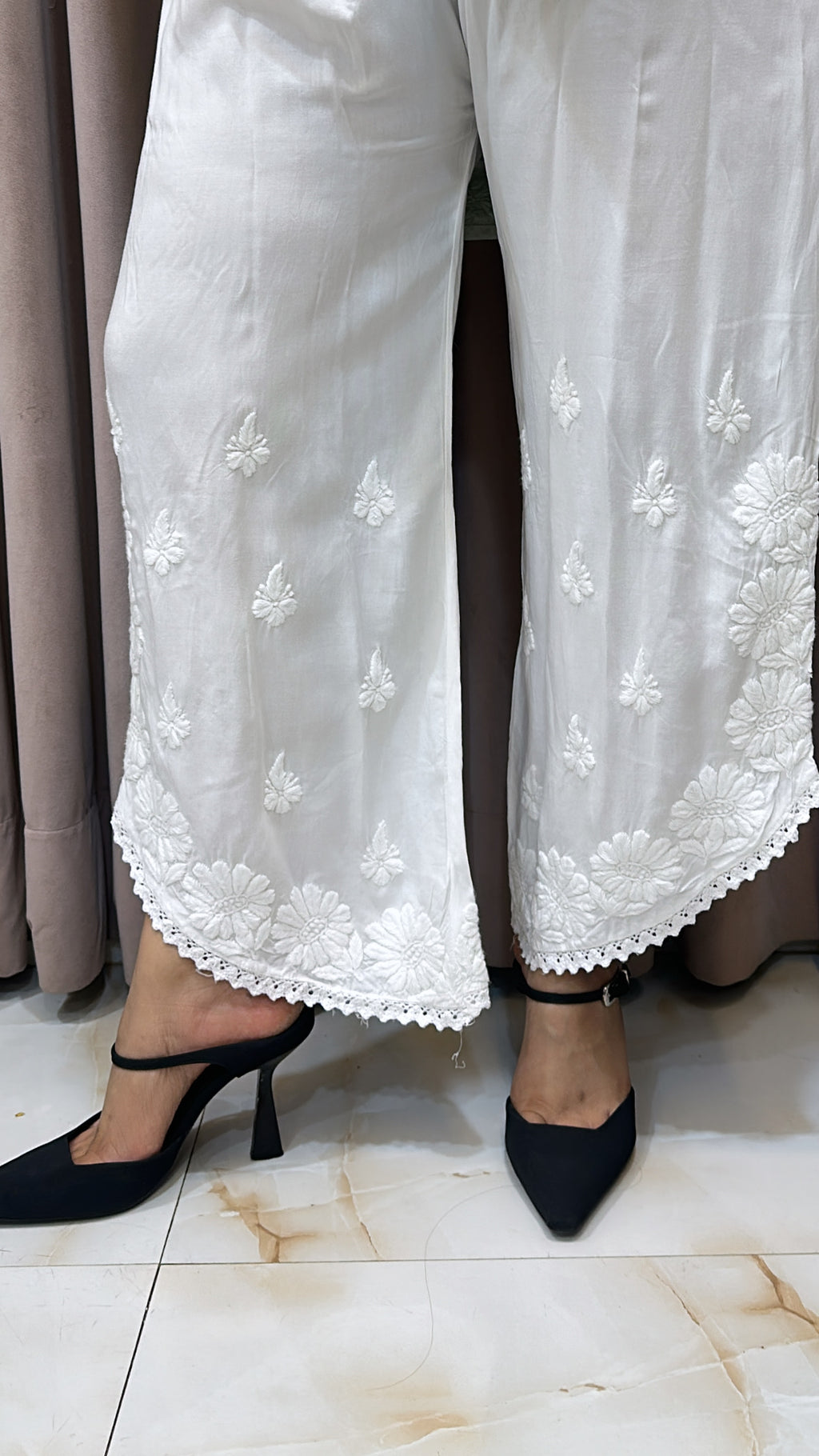 Modal 3D Lucknowi cut plazo