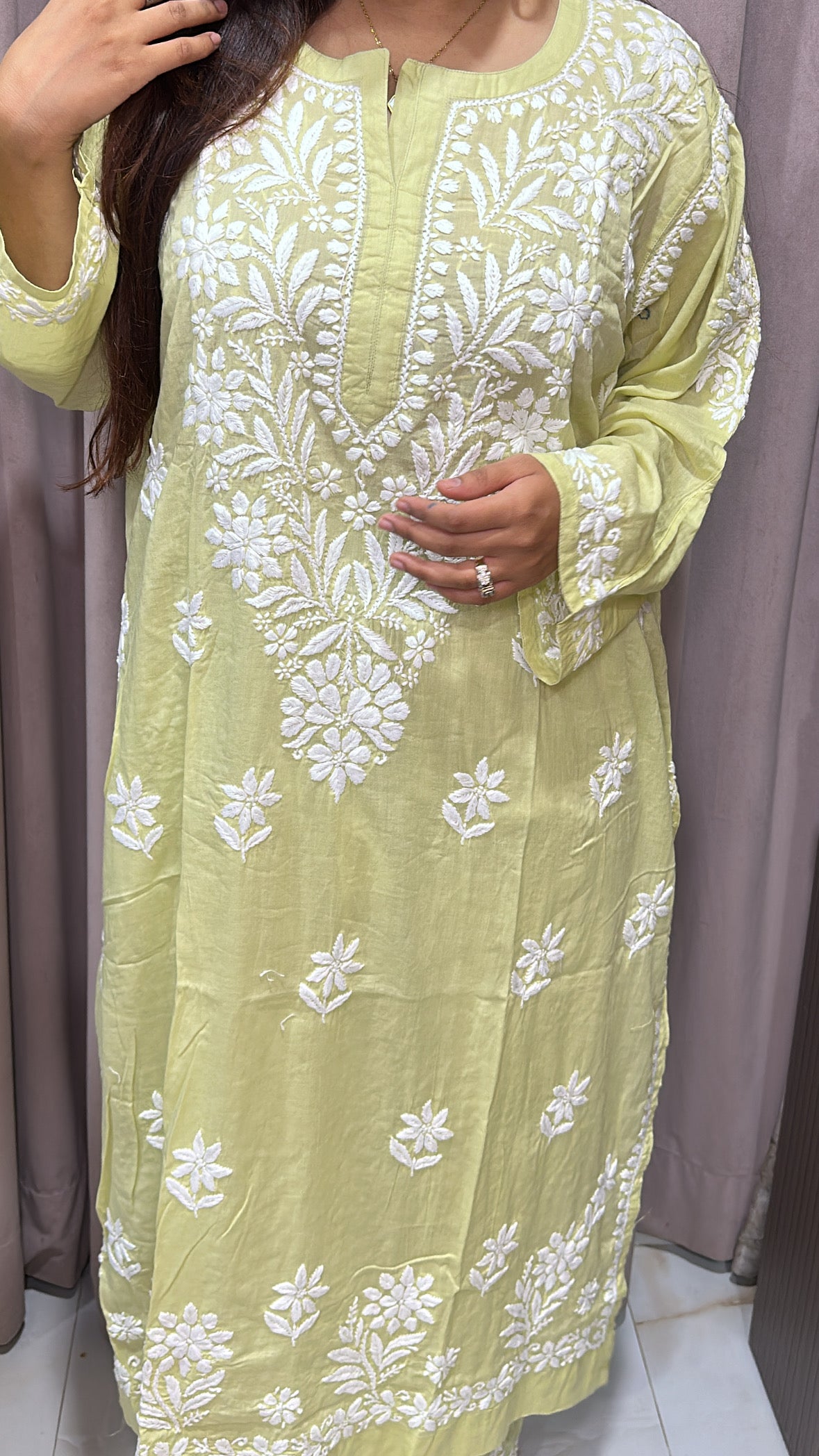 Pure mul mul fabric Lucknowi plazo set