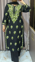 Green Semi modal coloured thread kurti