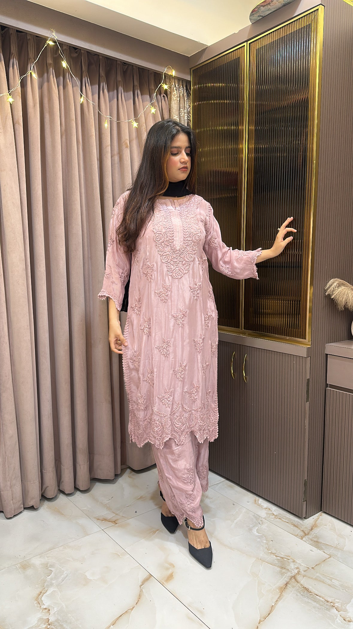 Onion Pure crepe cut work set