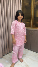 Pink kids shadow work set