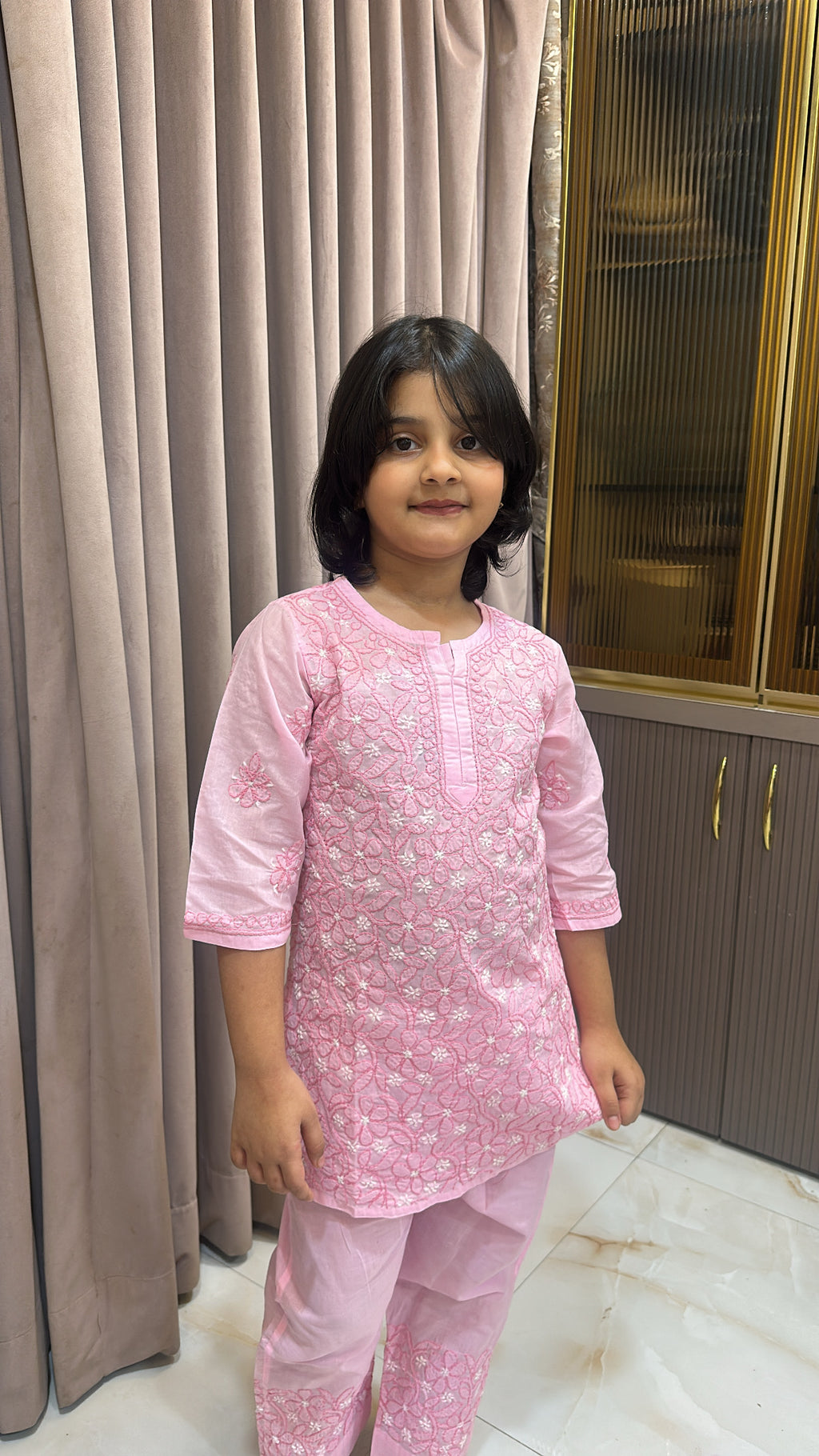 Pink kids shadow work set